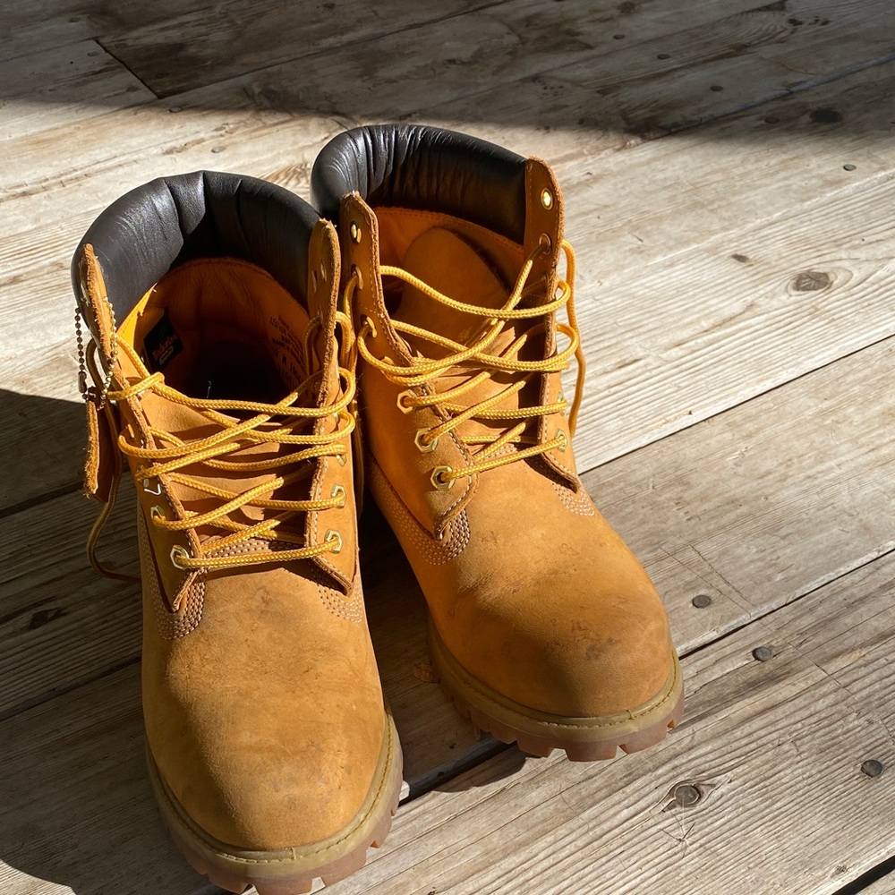 Men's Tan Timberland Leather Boots